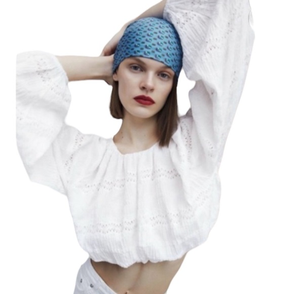 ZARA Voluminous Blouse - Picture 1 of 3